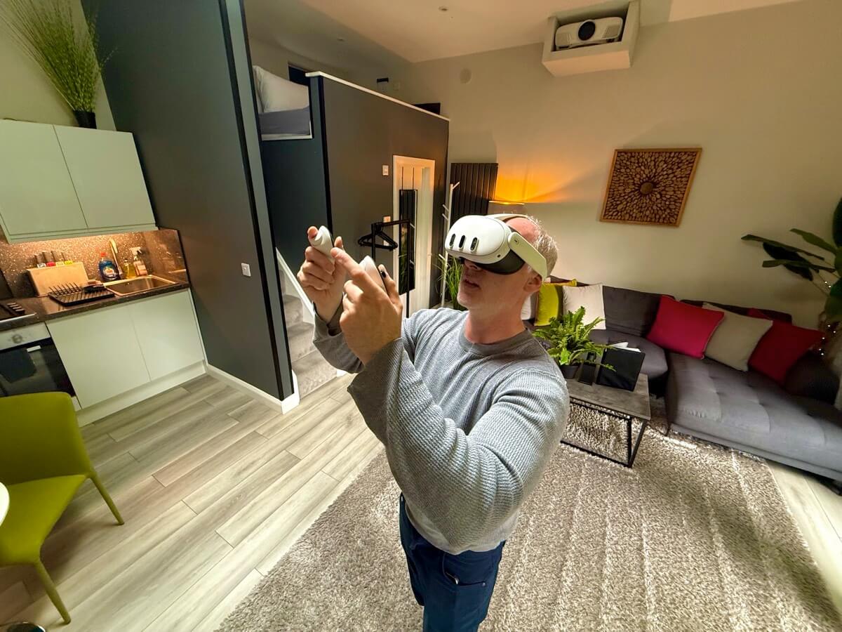 Realistic VR game in the comfort of the cubes.